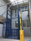 plate-forme de levage du voyage 1000Kg de 4M de charge de guide d'ascenseur vertical de rail avec des systèmes de transport pour le levage de cargaison