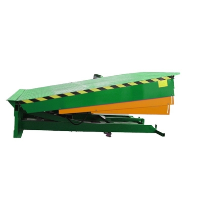 rampe stationnaire d'embarcadère du conteneur 6000Kg, niveleurs de dock hydrauliques réglables